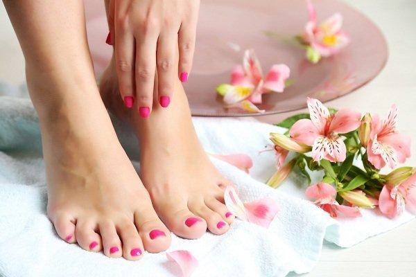 أفضل سيروم مرطب للقدم - Delia Cosmetics