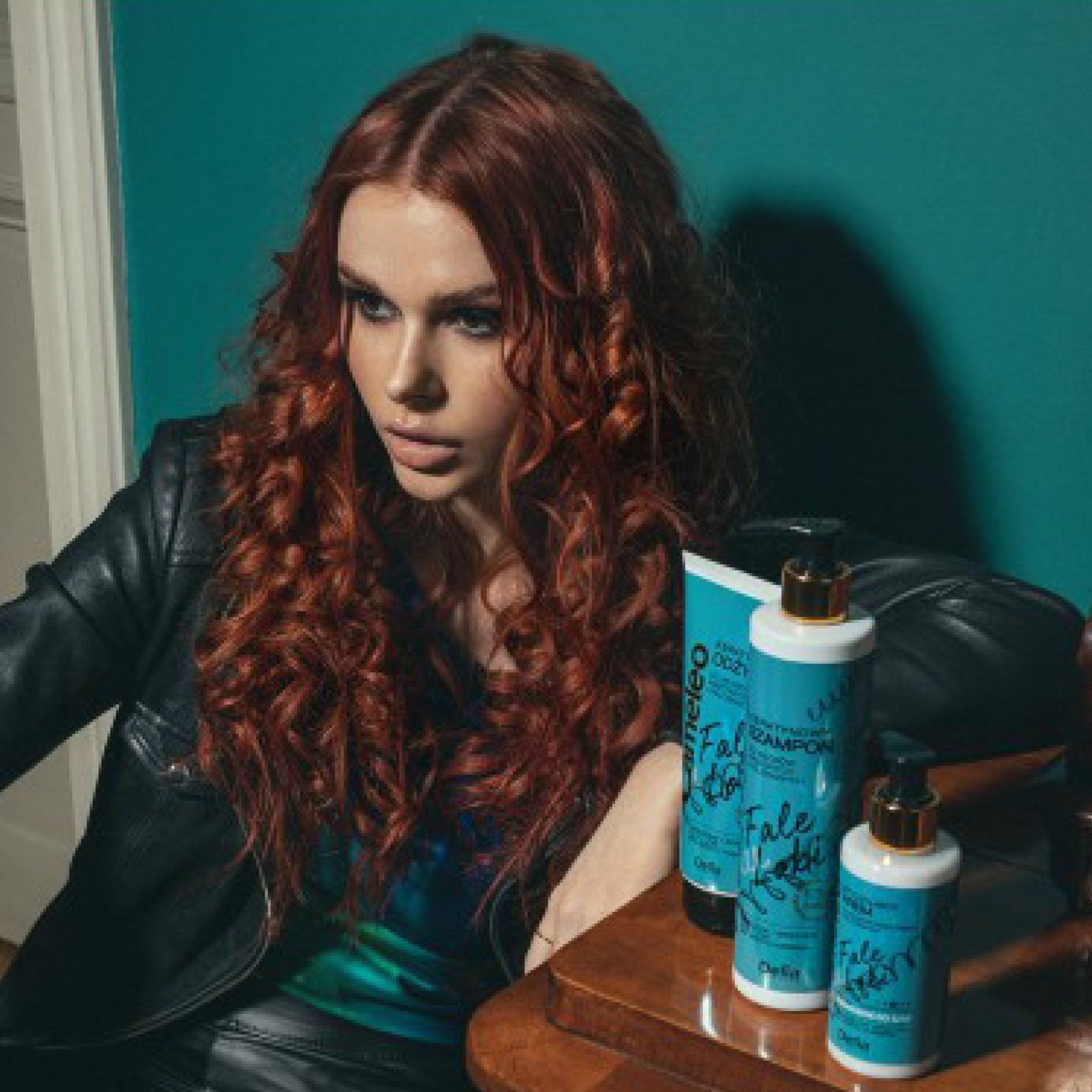CAMELEO شامبو بالكيراتين للشعر المجعد والمموج 250 مل - Delia Cosmetics