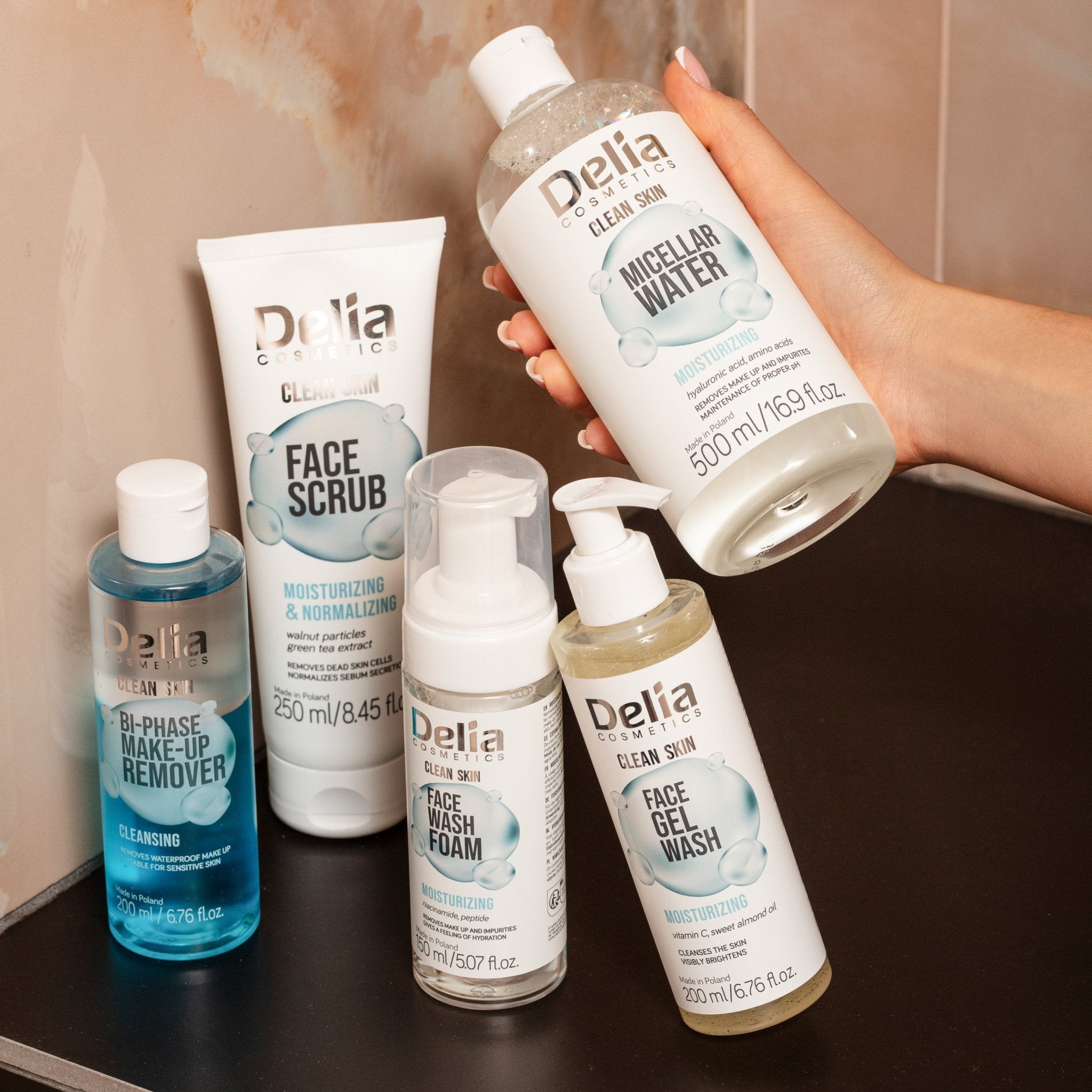 Clean Skin مزيل مكياج منظف ثنائي المرحلة 200 مل - Delia Cosmetics