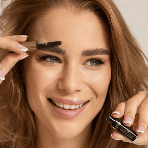 جل تصفيف للحواجب 4 مل - Delia Cosmetics