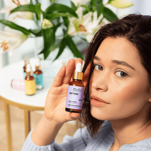 سيروم الببتيدات 87% مضاد لشيخوخة الوجه والرقبة 30 مل - Delia Cosmetics
