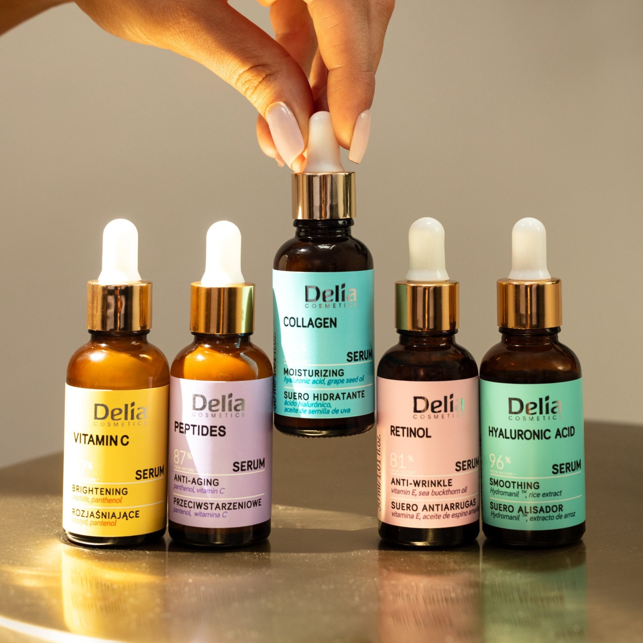سيروم حمض الهيالورونيك بنسبة 96% يملأ الوجه والرقبة 30 مل - Delia Cosmetics